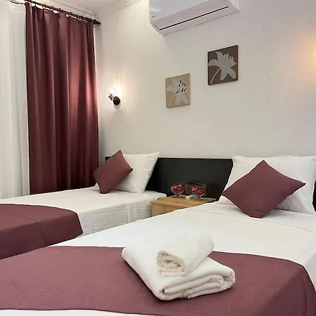 Kas'ta Barbeku Alanli, 4 Kisilik Villa-awz175 * カシュ