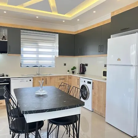 Kas'ta Barbeku Alanli, 4 Kisilik Villa-awz175 * Kaş